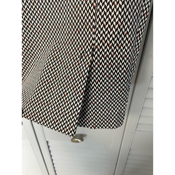 EP Pro pull on stretch black white pink patterned shorts women's size 10 - Picture 5 of 5